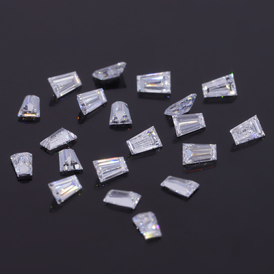 الماس های ساخت آزمایشگاهی گسسته HPHT 2.6-3.1 تا 1.0-3.7mm شکل تراپیزیودال سفید برش تراپیزیودال